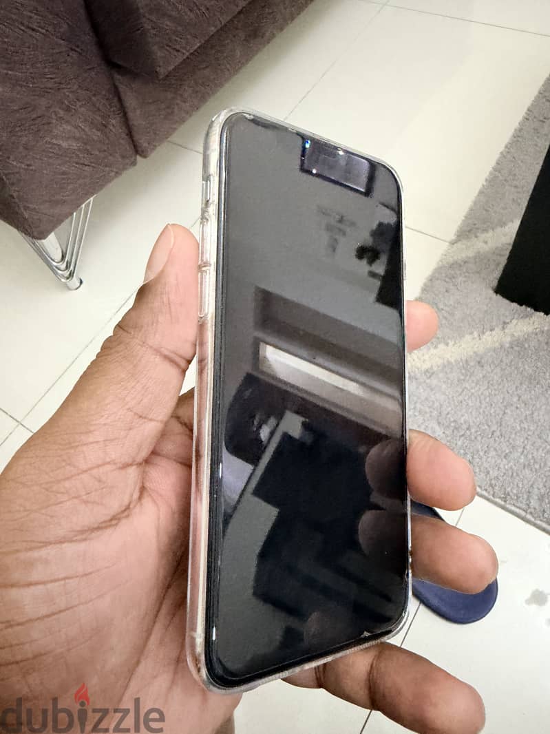 Apple - iPhone 11 Pro 7