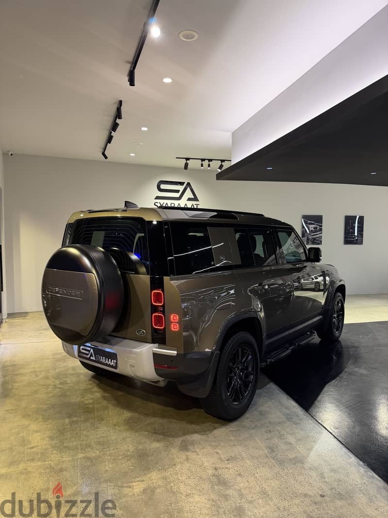 Land Rover Defender 110 2022 7