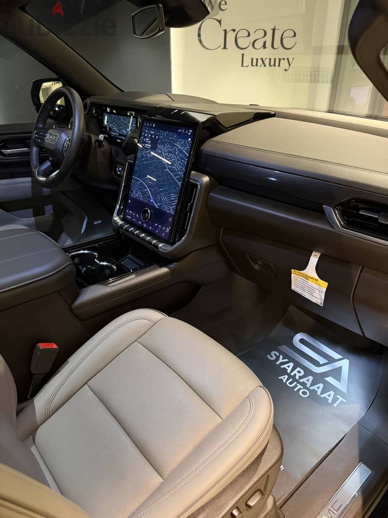 GMC Yukon 2025 6