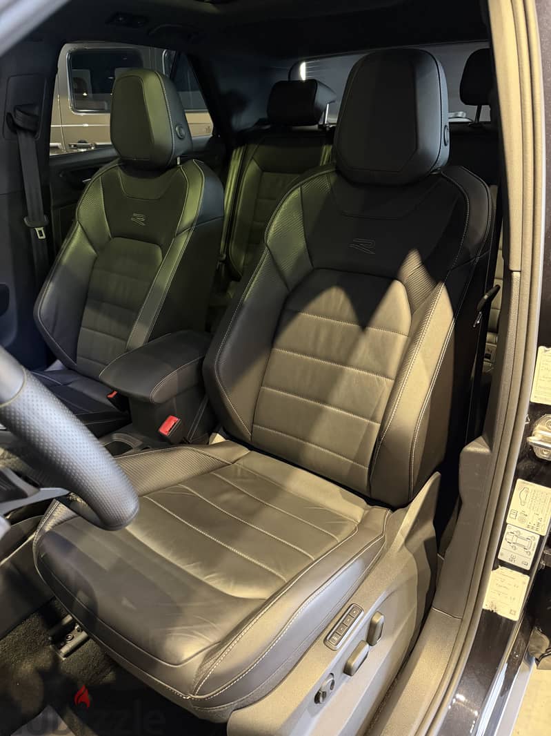 Volkswagen T-Roc 2023 4