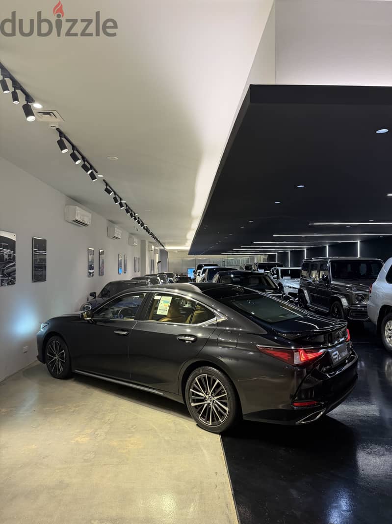 Lexus ES 350 2023 7