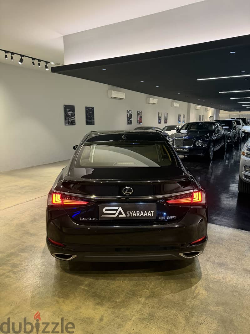 Lexus ES 350 2023 8