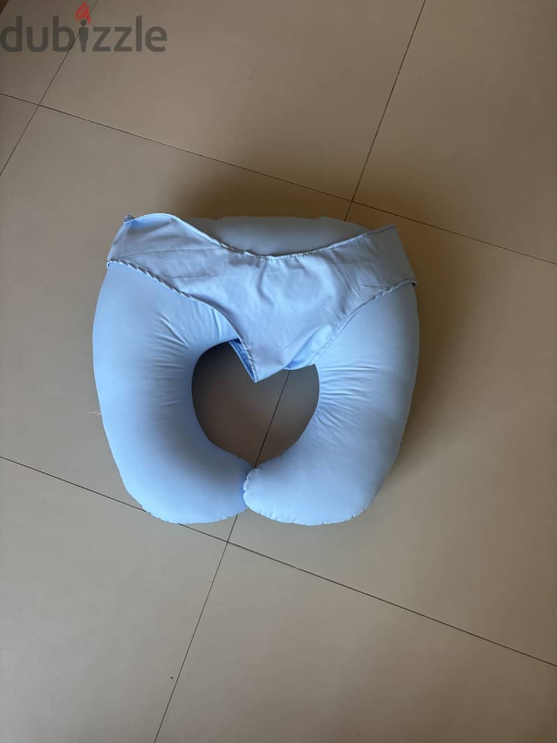 Nursing pillow 1
