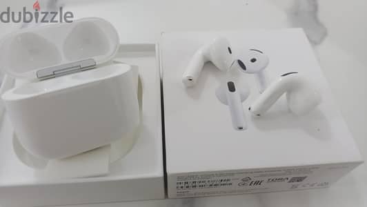 apple airpods 5 wireless charging case 2 days used