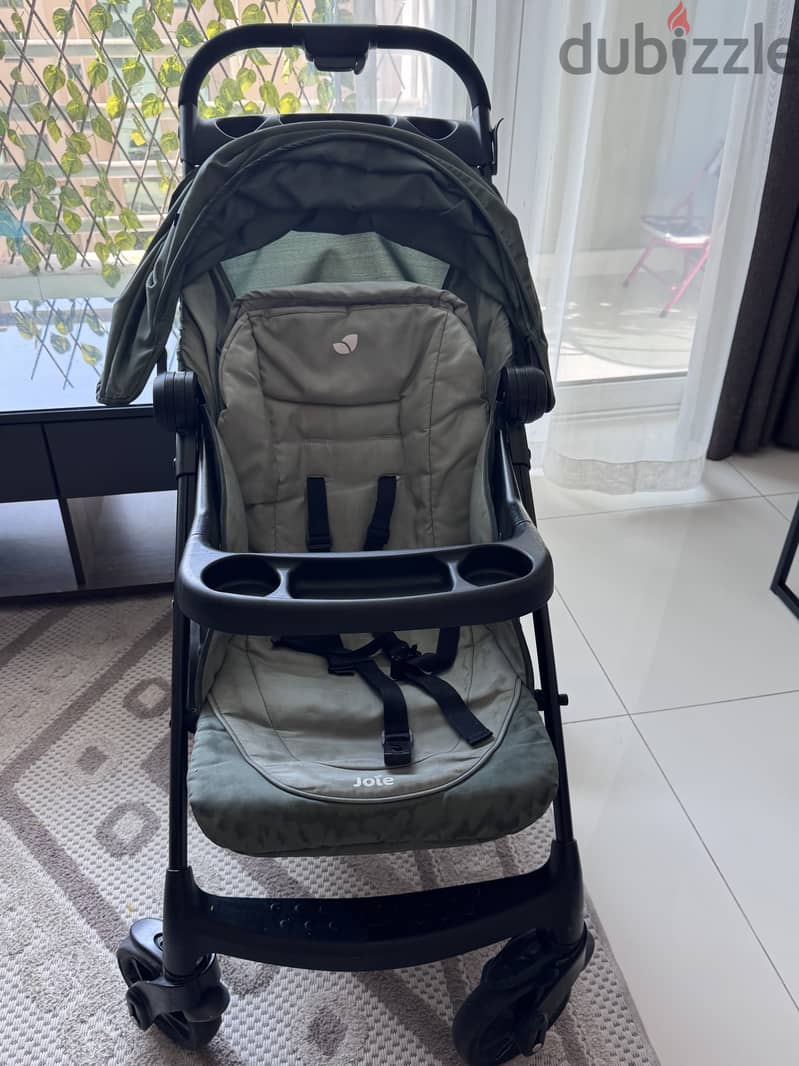 Stroller like new 1