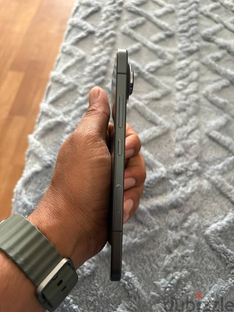 Honor magic 8 pro air 256 GB 12+12 with box no adaptor 2 cover wire 3