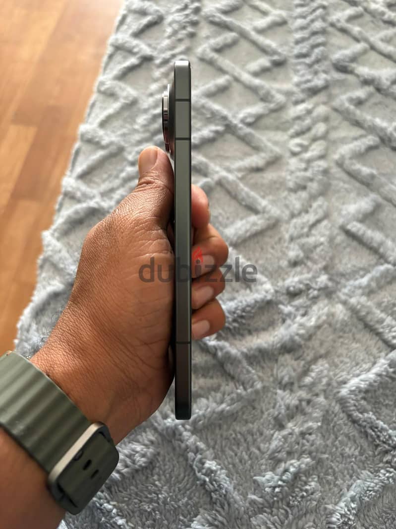 Honor magic 8 pro air 256 GB 12+12 with box no adaptor 2 cover wire 4