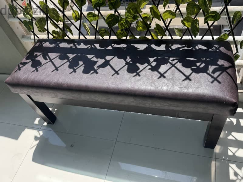 Pure Leather bench with table 1