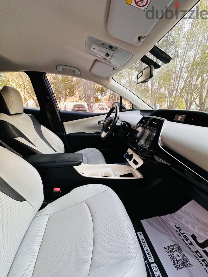 Toyota Prius 2017 model Hybrid vehicle 9