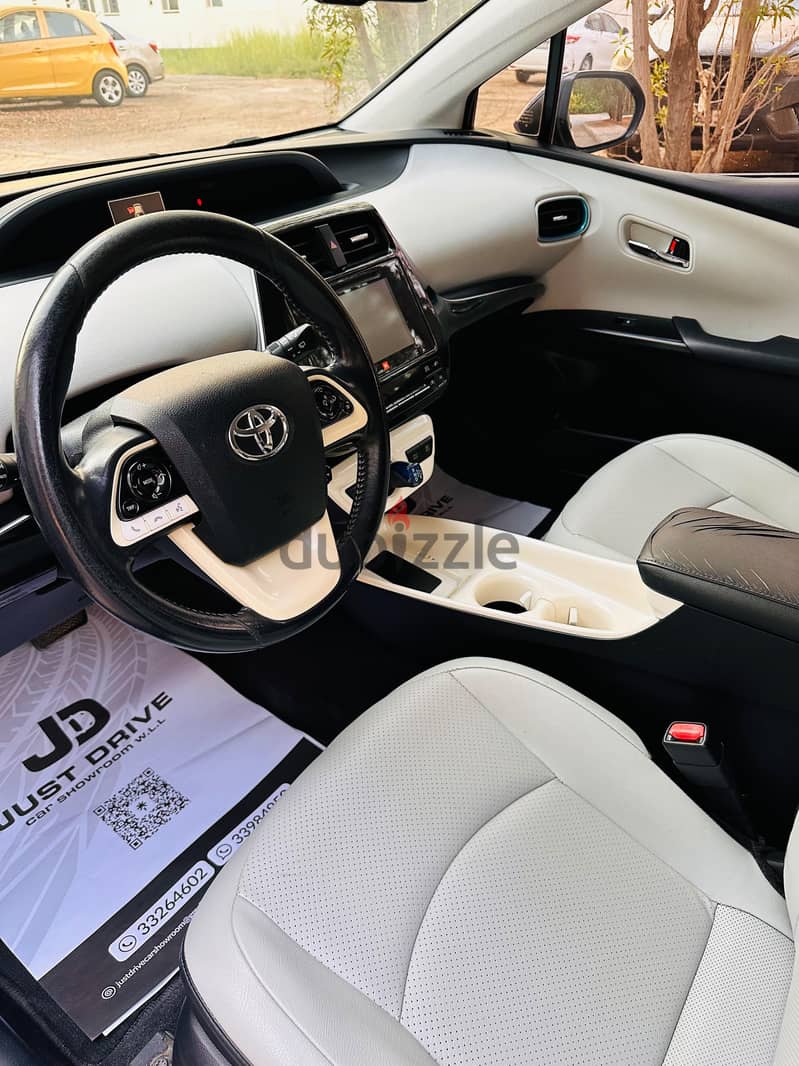 Toyota Prius 2017 model Hybrid vehicle 10