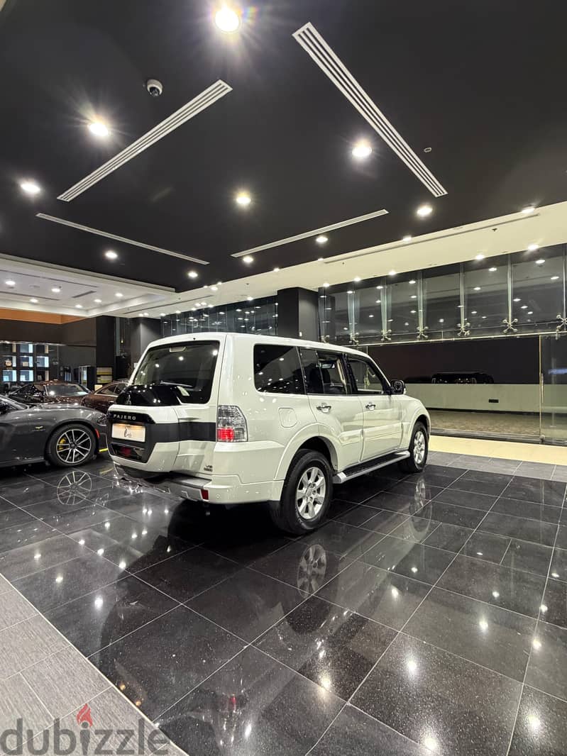 Mitsubishi Pajero Model  2020 5