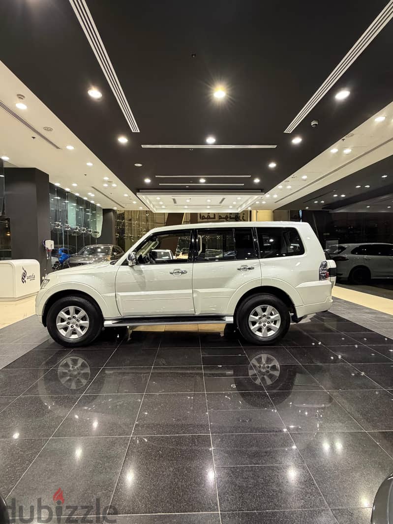Mitsubishi Pajero Model  2020 6