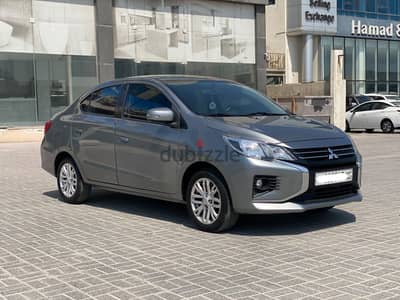 Mitsubishi Attrage 2022 Silver