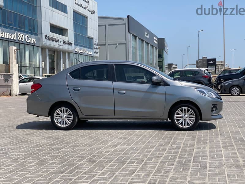Mitsubishi Attrage 2022 Silver 3