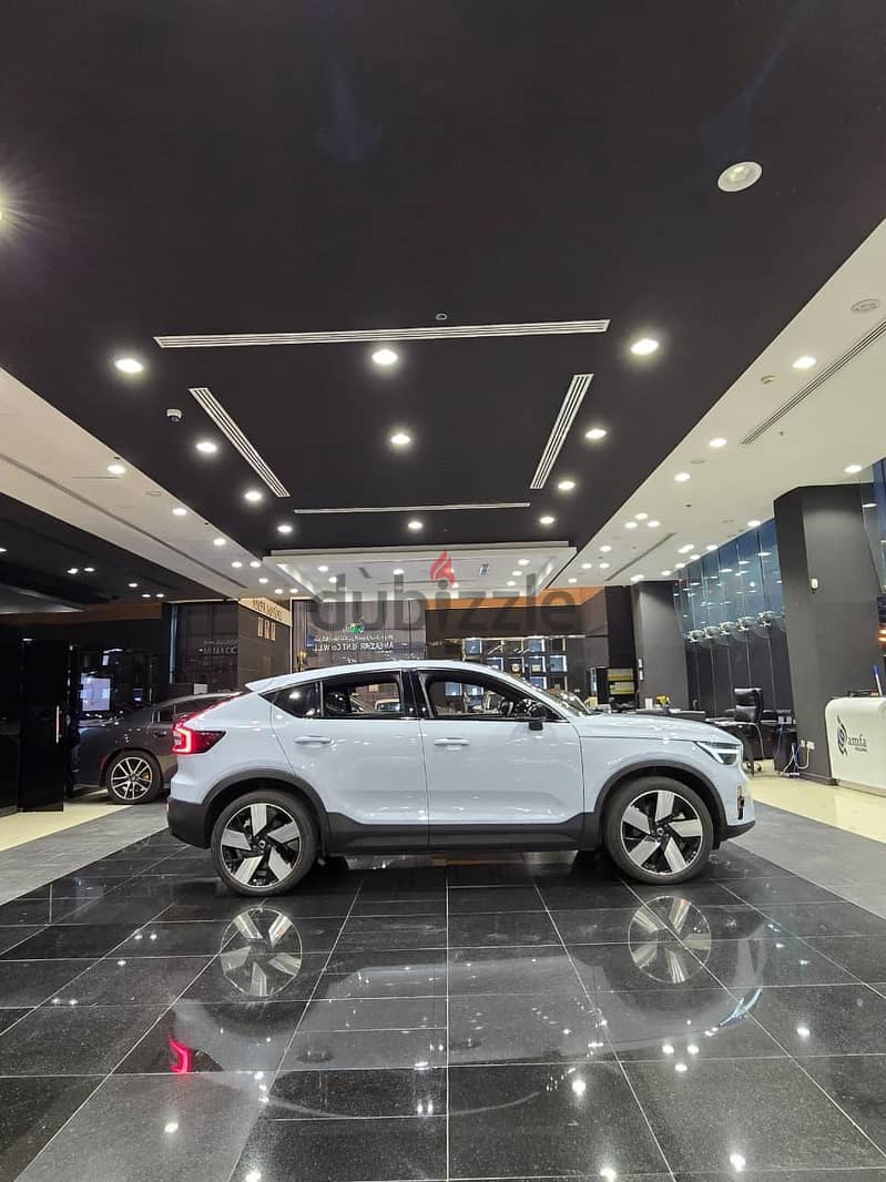 Volvo C40 Model  2025 3