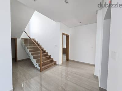 COMPOUND VILLA FOR RENT – JANABIYA | GYM | POOL