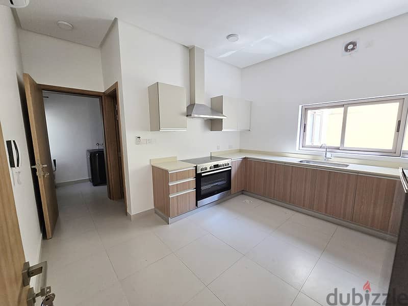 COMPOUND VILLA FOR RENT – JANABIYA | GYM | POOL 2