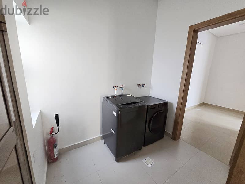 COMPOUND VILLA FOR RENT – JANABIYA | GYM | POOL 4