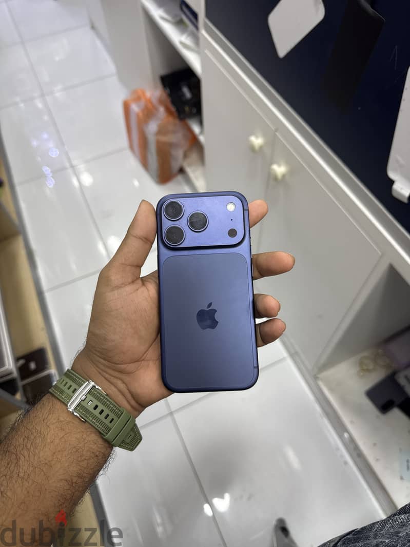 Apple - iPhone 17 Pro 1