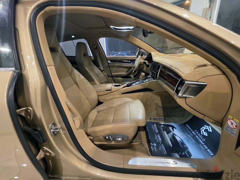 Porsche Panamera 2013 7