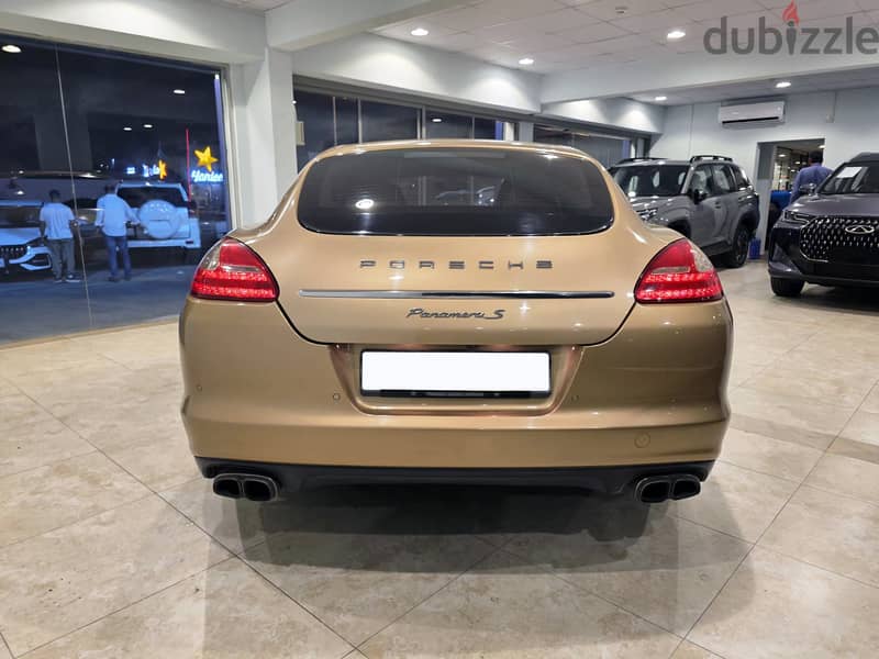 Porsche Panamera 2013 19
