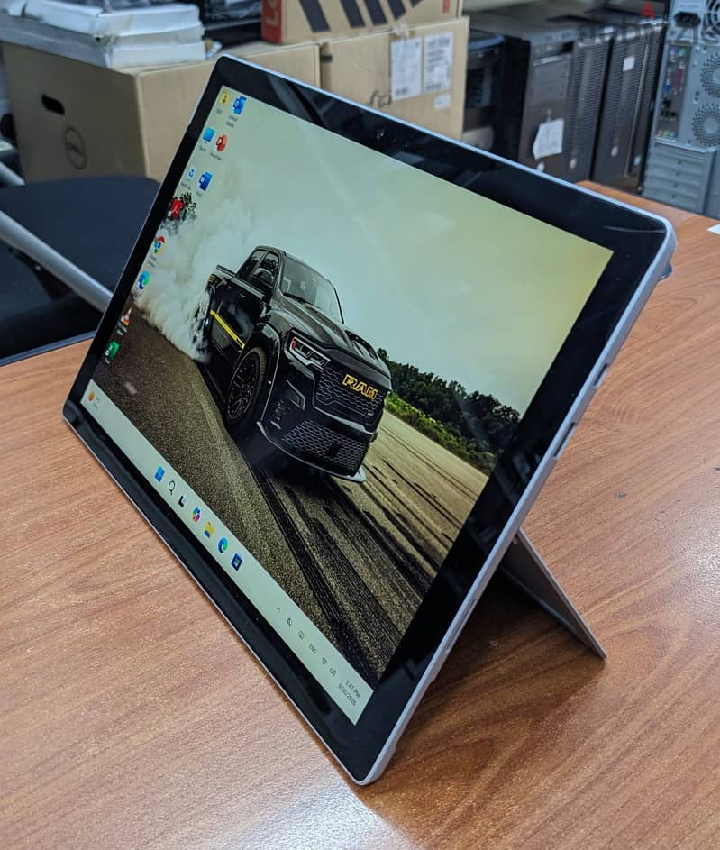 Surface Pro Core i5 8th Gen 2in1 Detachable Touch Laptop + Tablet 4