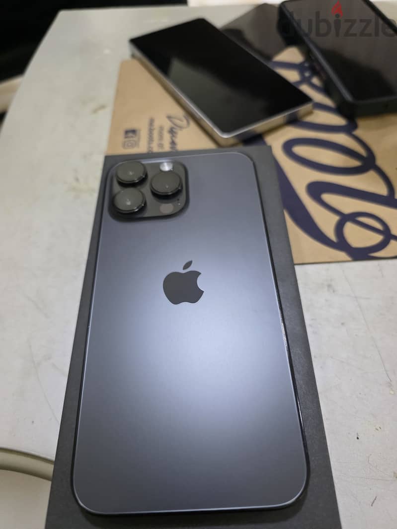 Apple - iPhone 14 Pro Max 3