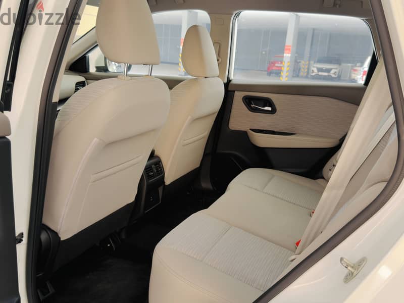 NISSAN XTRAIL 4x4 Middle Option 2023, Single Ownership, Non Accident 13