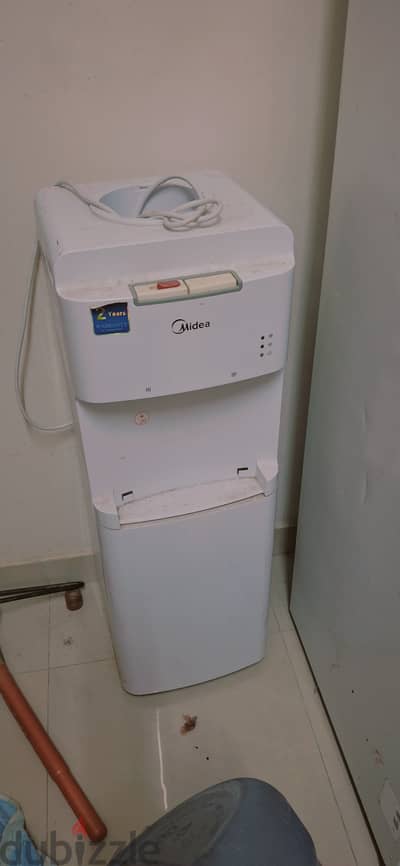 Midea water hot and cold dispenser