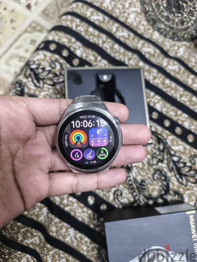 Huawei Watch 5 – Smart, Stylish & Powerful