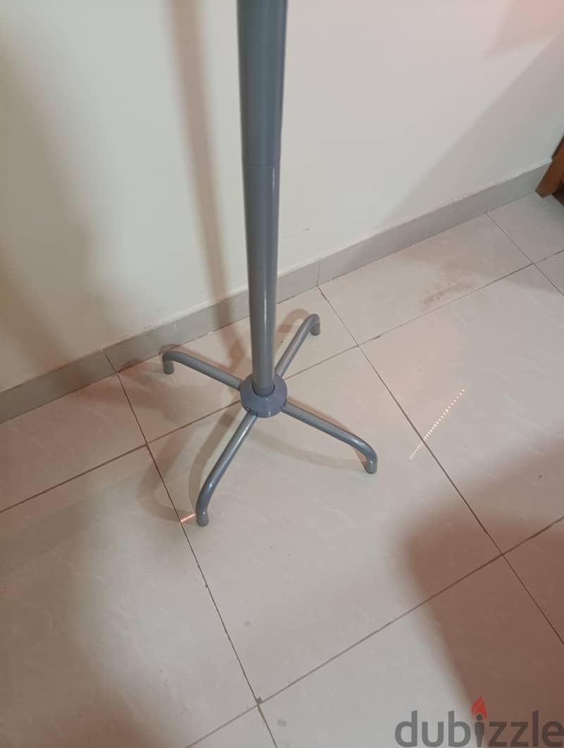 Coat hanger/ coat rack/ hat stand/ hat rack EXCELLENT CONDITION 2