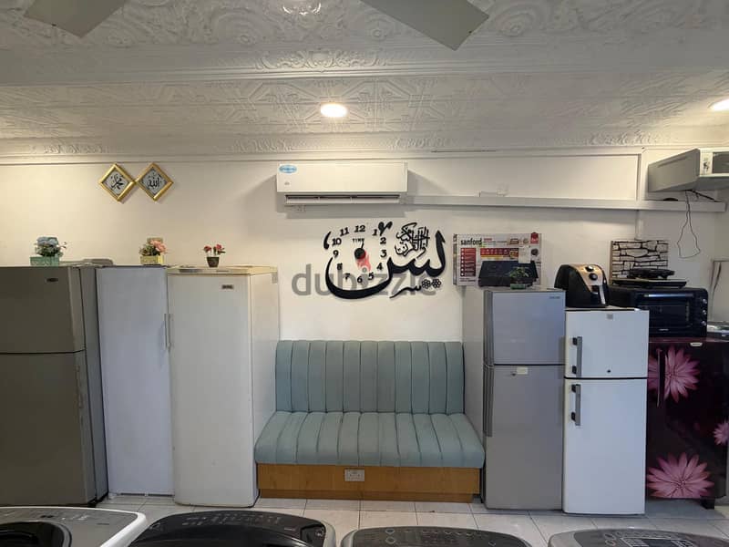 Samsung 16KG Excellent Condition Neat Clean Inside Outside 88BD 4