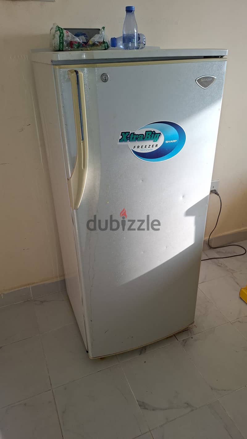 Sales home items on good condition, Contact Whats app: 35317080 2