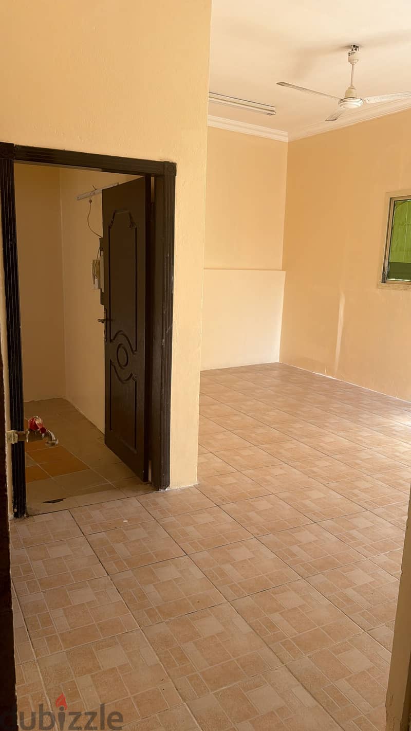 Room hall and kitchen with toilet in building roof with ewa 1