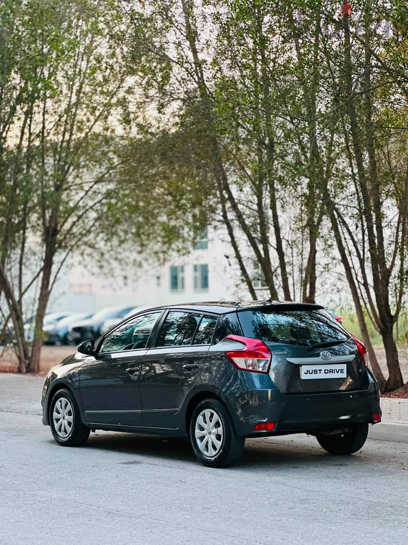 TOYOTA YARIS HATCHBACK 2015 MODEL WELL MAINTAINED USED CAR 6