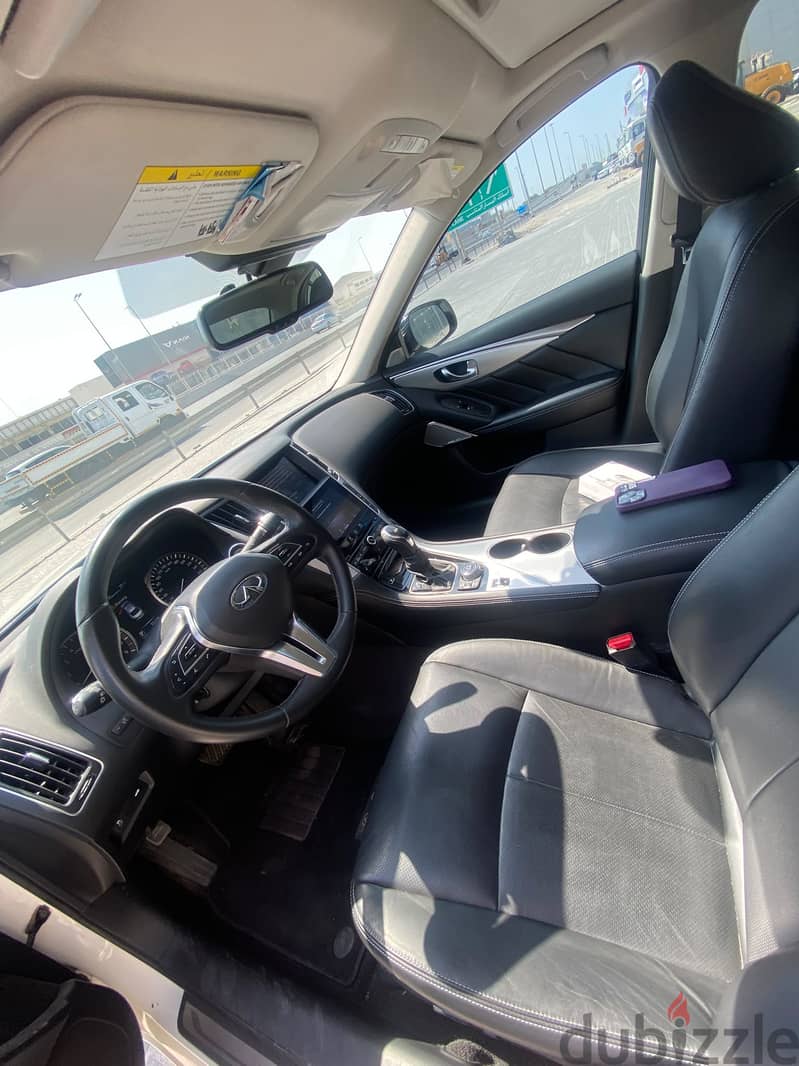 Infiniti Q50 2023 White 4