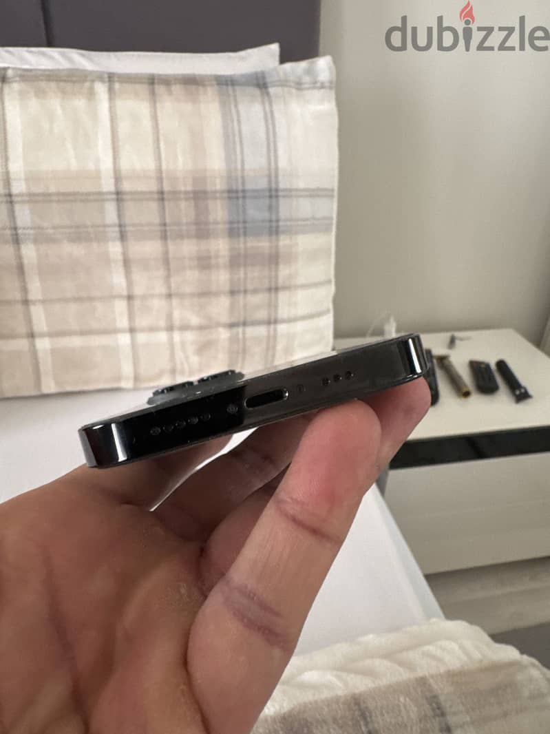 Apple - iPhone 14 Pro 1