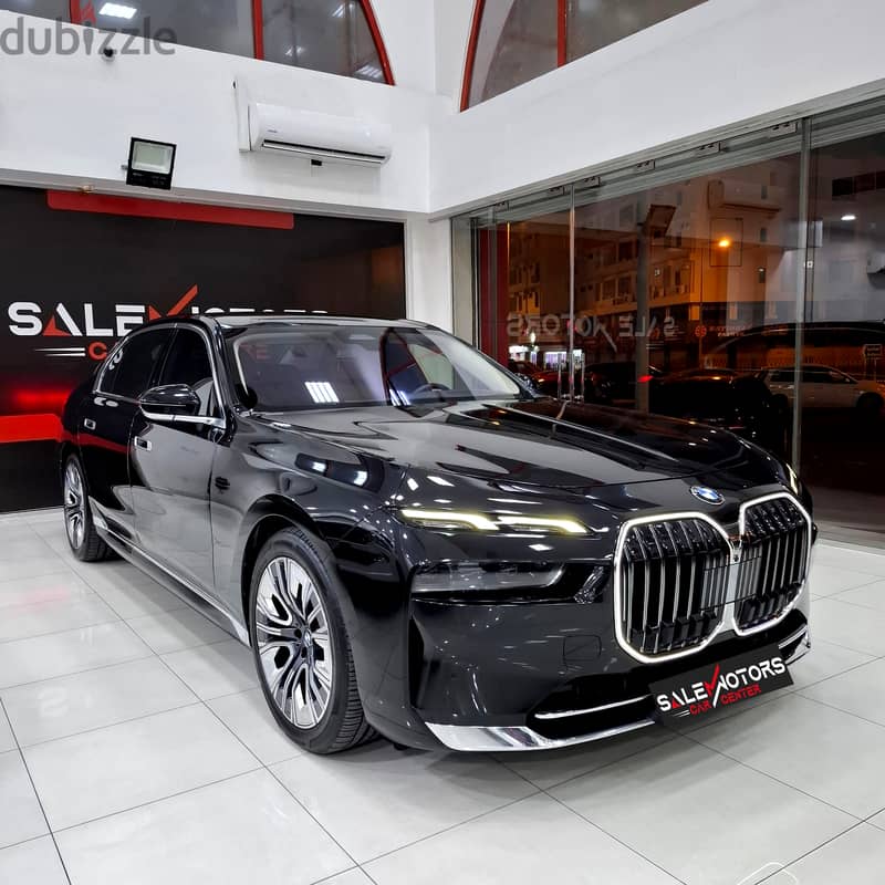 BMW 7-Series 735i 2023 2