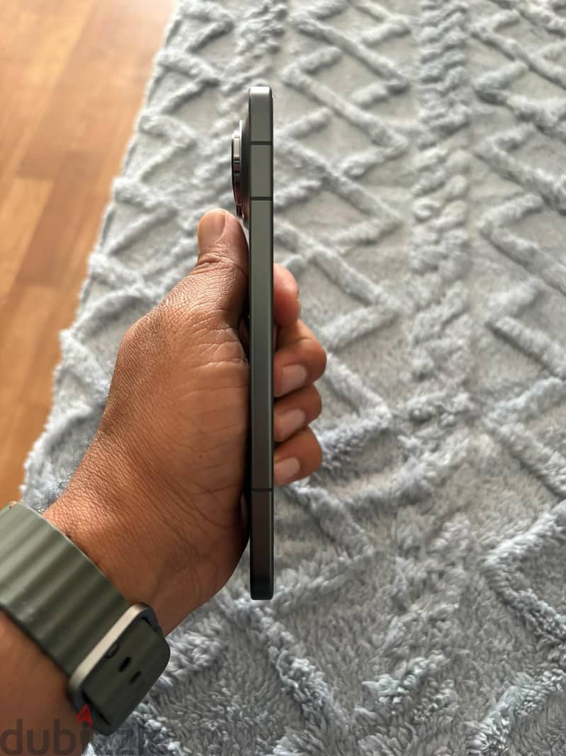 Honor magic 8 pro air 256 gb 12+12 with box only no charger 2