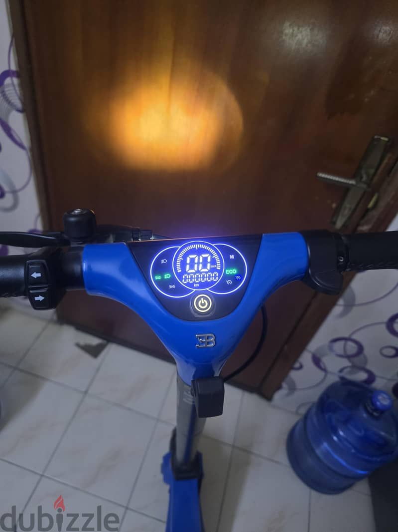 buggati scooter 1