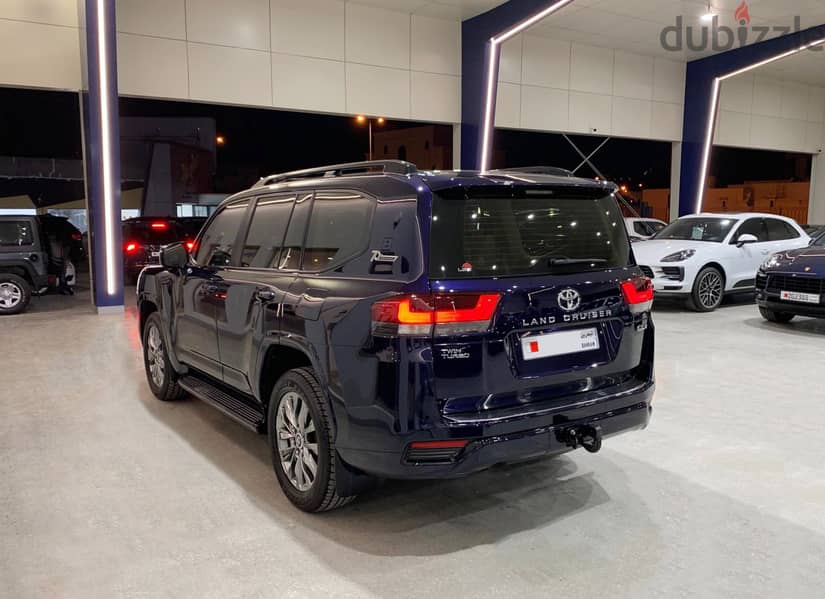 Toyota Land Cruiser 2020 3