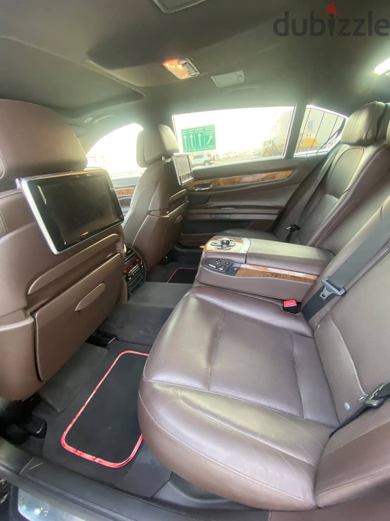BMW 750Li 2013 Black 4