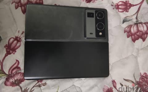 Tecno Phantom v fold 2 5G