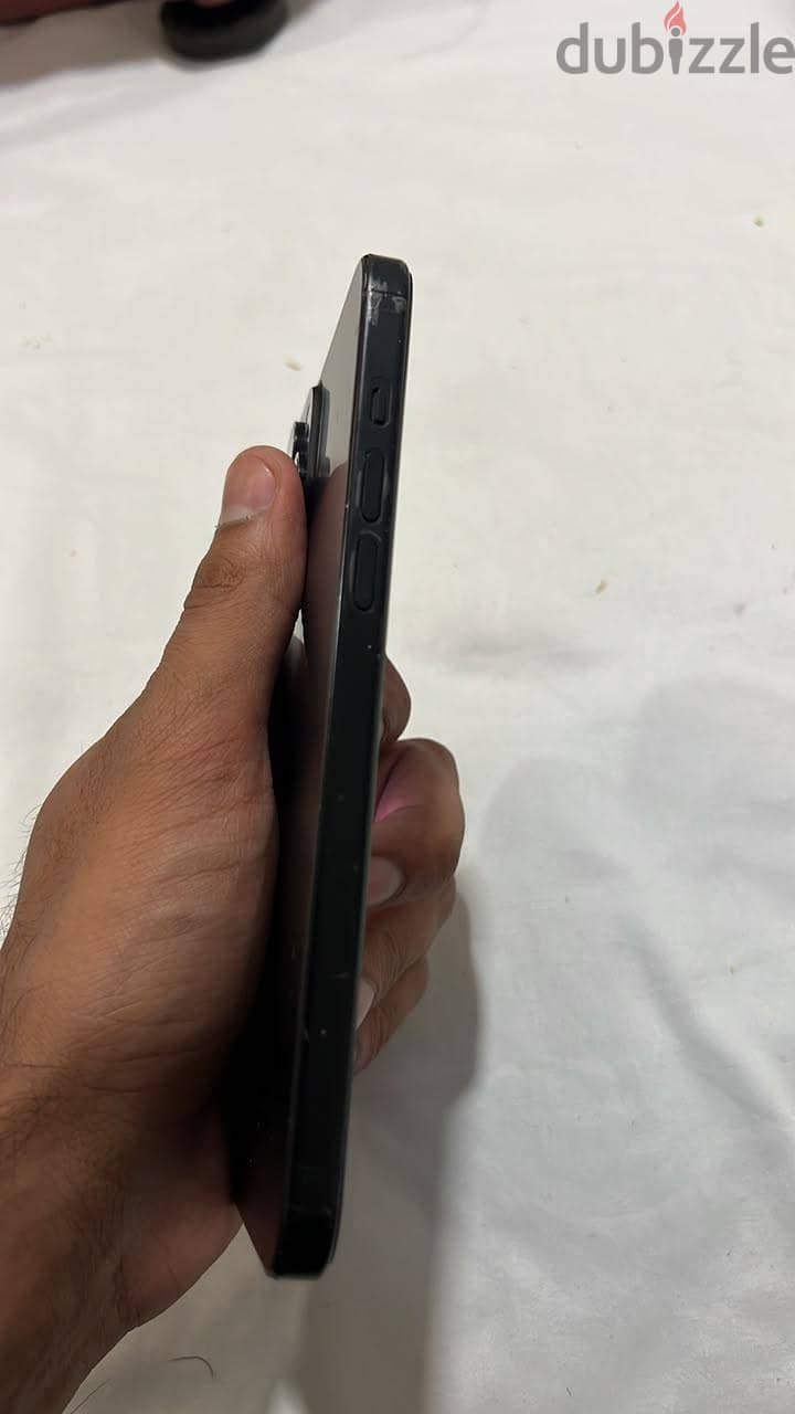 iPhone 15 plus E sim 1