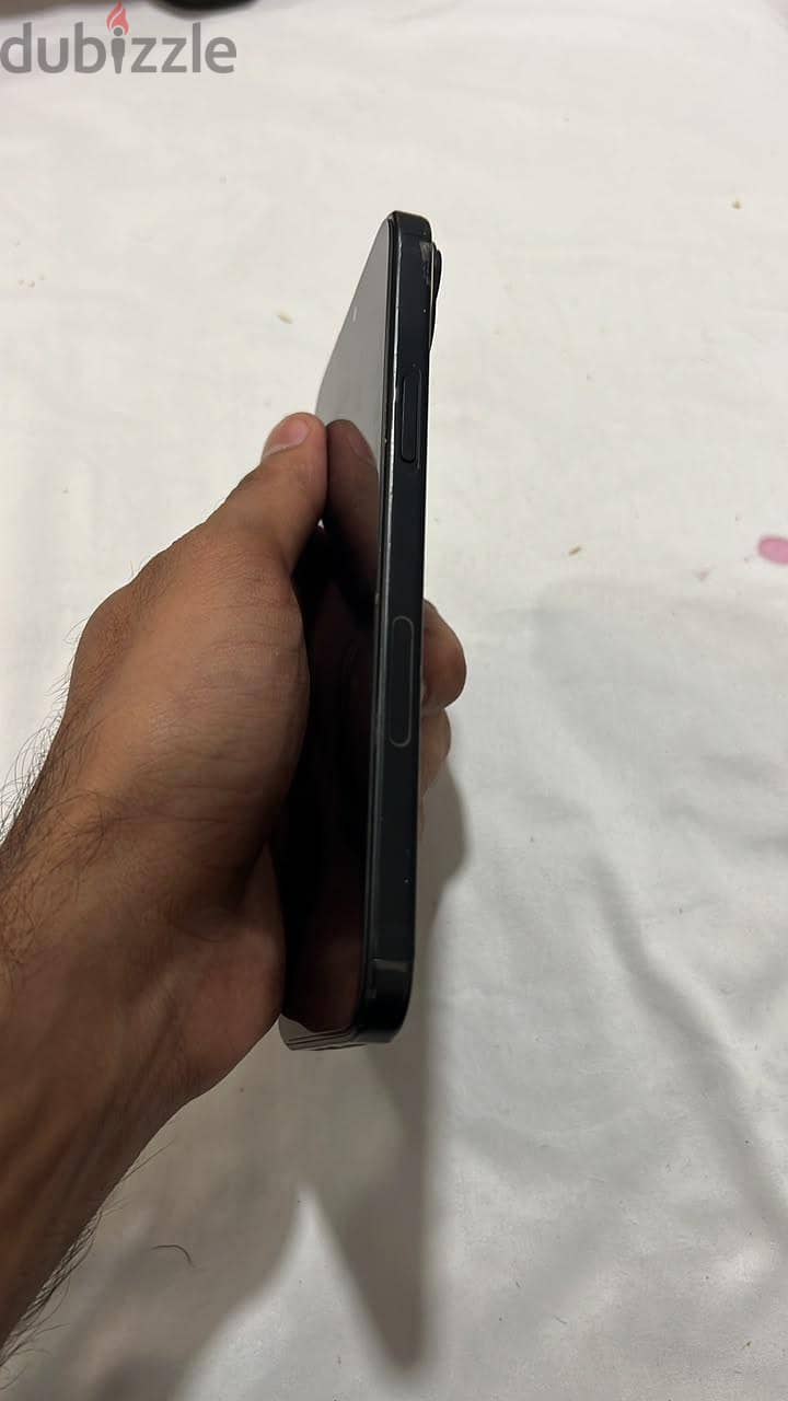 iPhone 15 plus E sim 3
