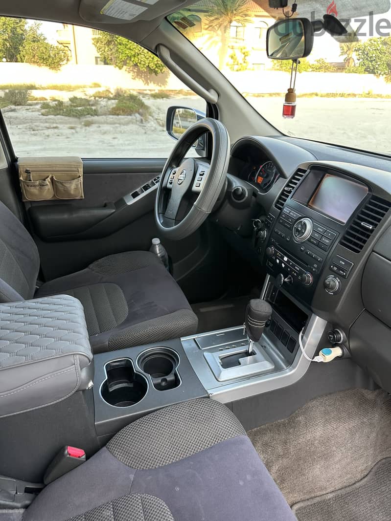 Nissan Pathfinder 2010 Excellent condition 1650 BD 1