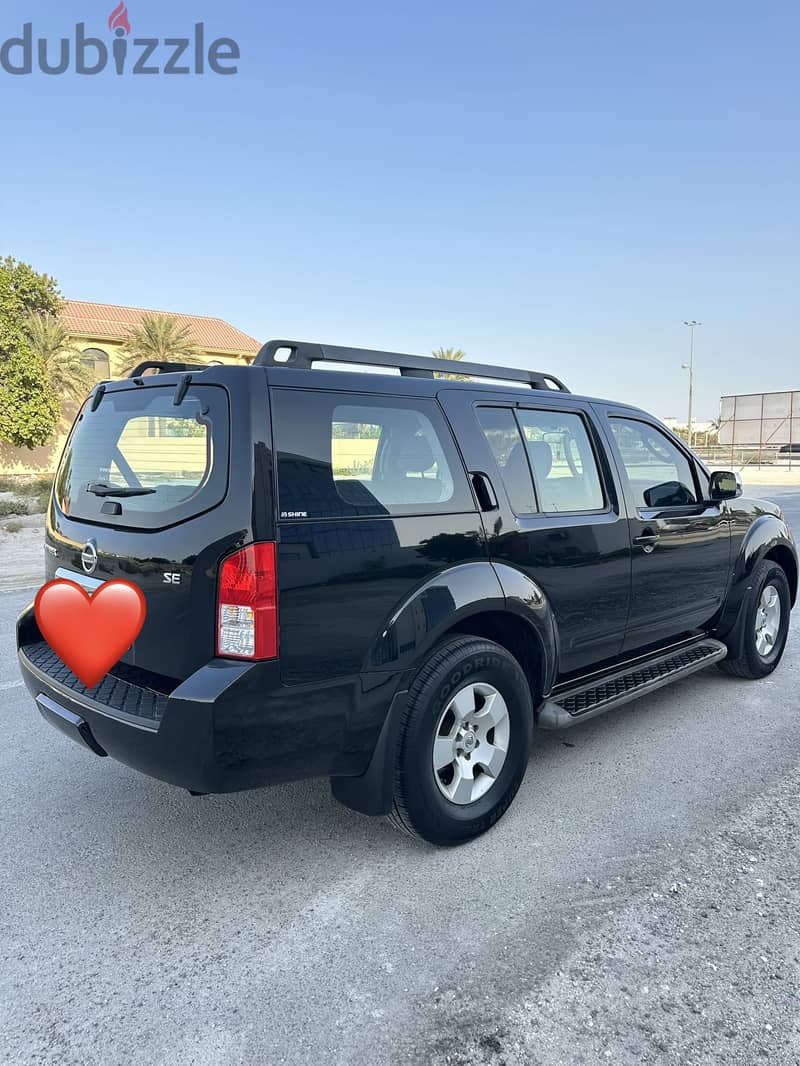 Nissan Pathfinder 2010 Excellent condition 1650 BD 2