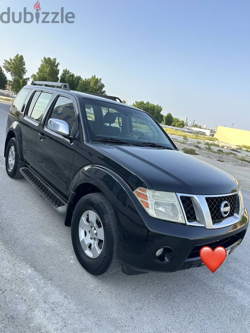 Nissan Pathfinder 2010 Excellent condition 1650 BD 6