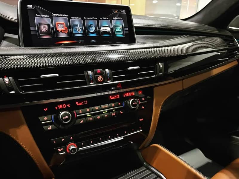 BMW X6M 2017 Fully Loaded V8 4.4L TTC 8