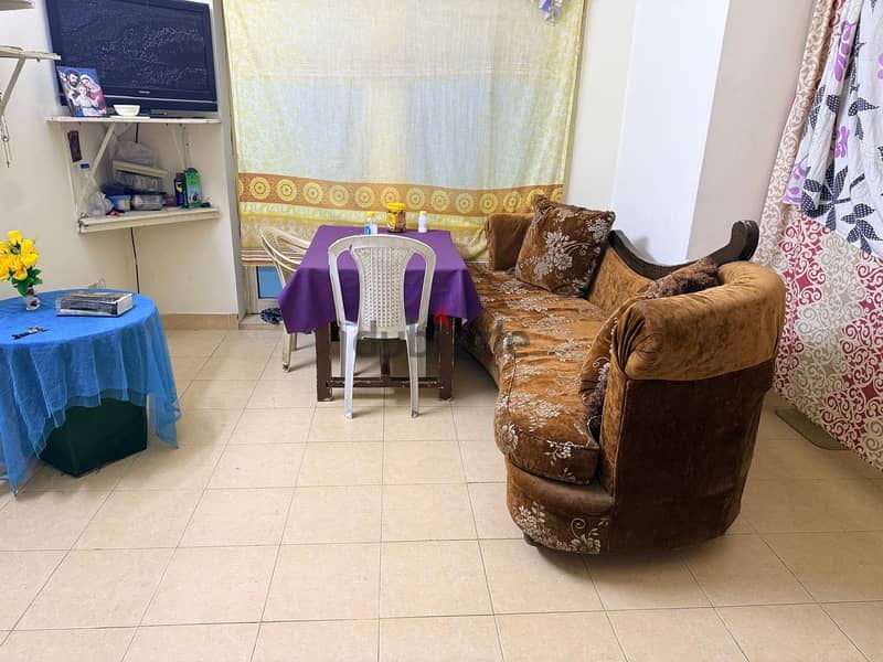 Room for rent 1